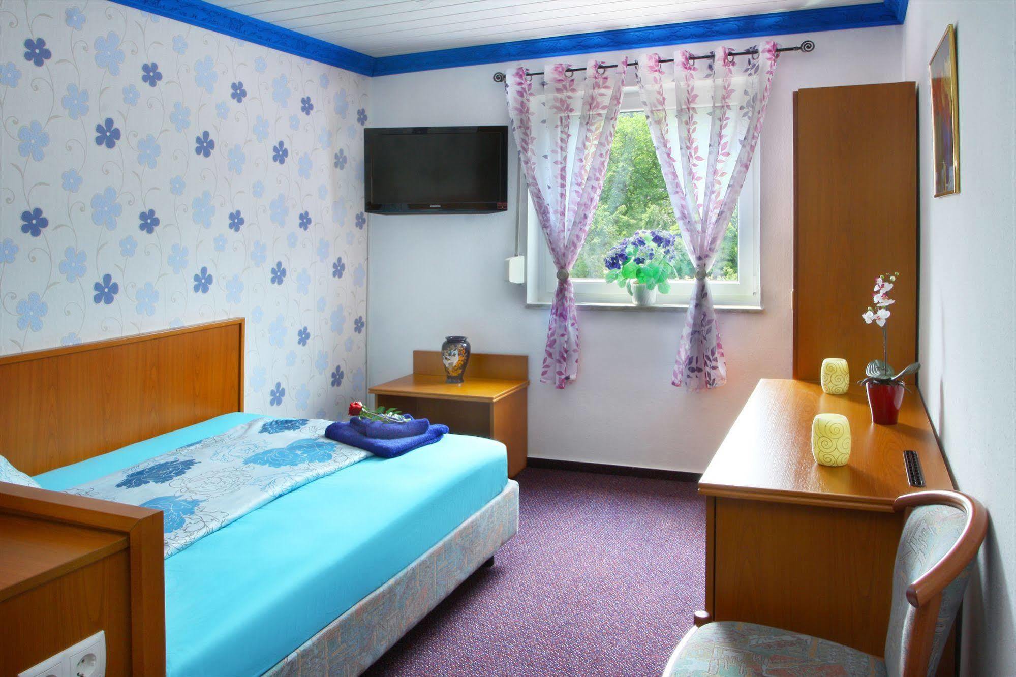Hotel Im Rheintal Kamp-Bornhofen Kültér fotó