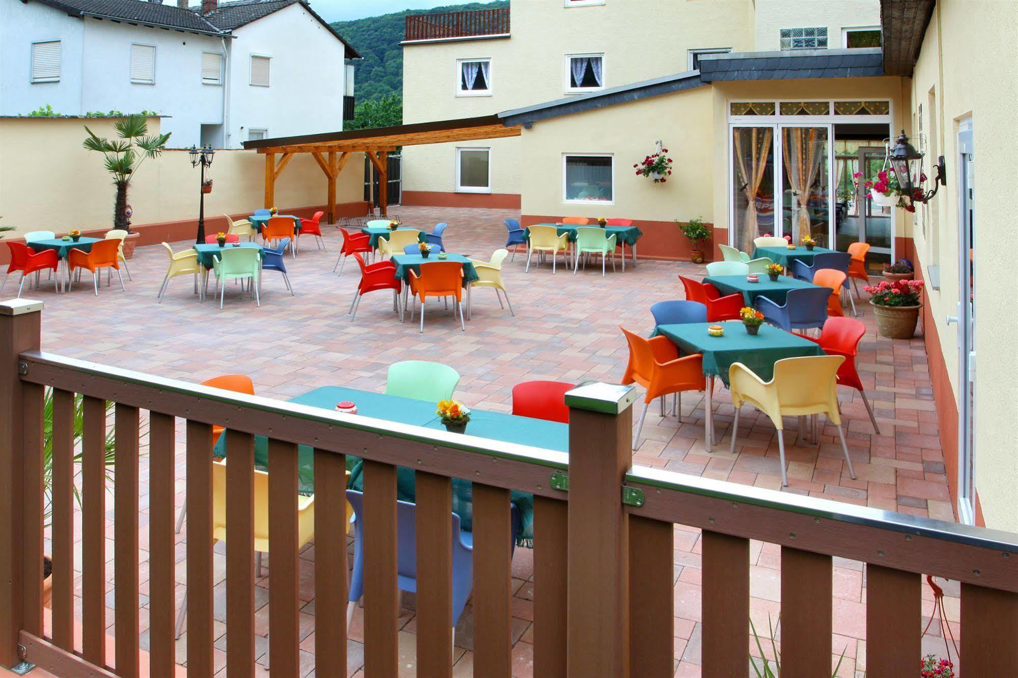 Hotel Im Rheintal Kamp-Bornhofen Kültér fotó